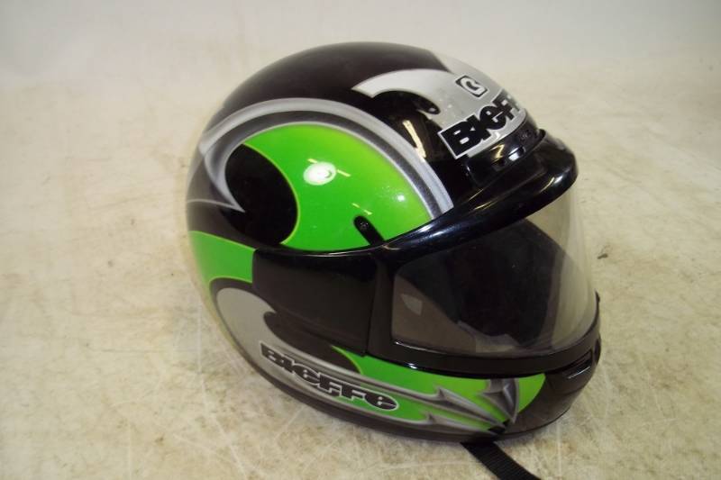 lot 213 image: Helmet Size Small