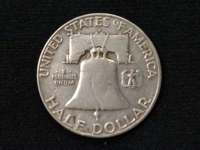 lot 51 image: 1952 D Franklin Silver Half Dollar...