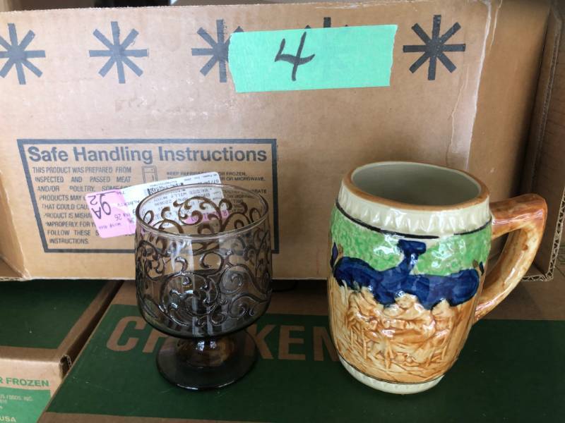 BOX LOT COLLECTIBLES - LOOK AT ALL PICTURES &amp DESCRIPTION FOR WHAT IS INSIDE THIS BOX