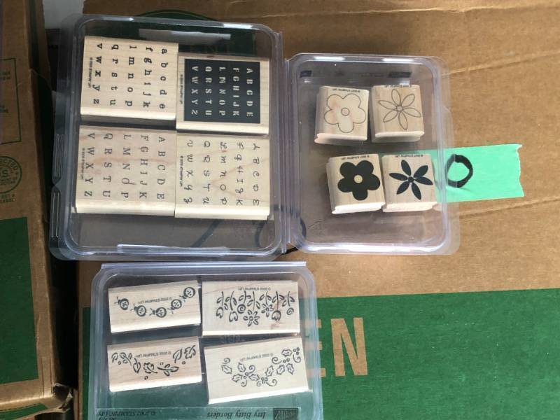 BOX LOT COLLECTIBLES - LOOK AT ALL PICTURES &amp DESCRIPTION FOR WHAT IS INSIDE THIS BOX