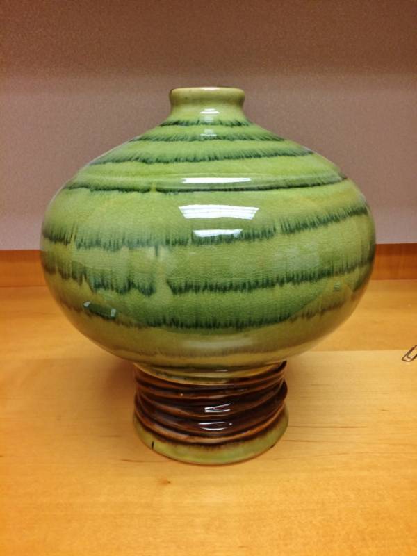lot 13 image: Vintage Pottery Vase - Has Crazing