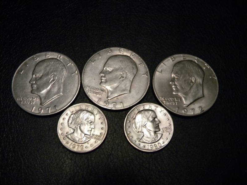 3 Eisenhower Dollars & 2 Susan B. Anthony Dollars