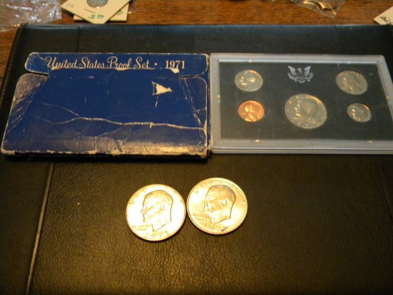 1971 US Proof Set & 2 Eisenhower Dollars