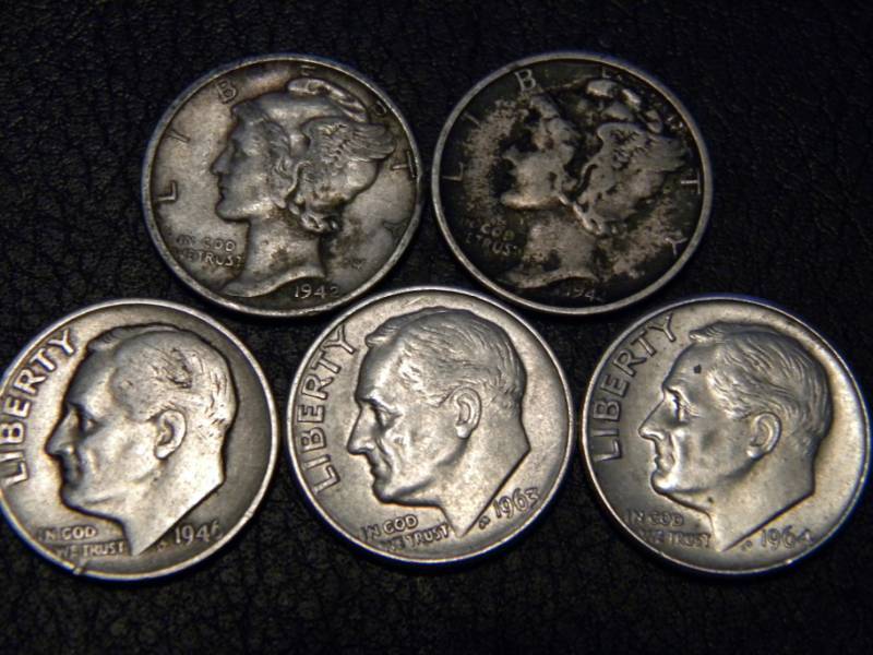 2 Mercury Silver & 3 Roosevelt Silver Dimes