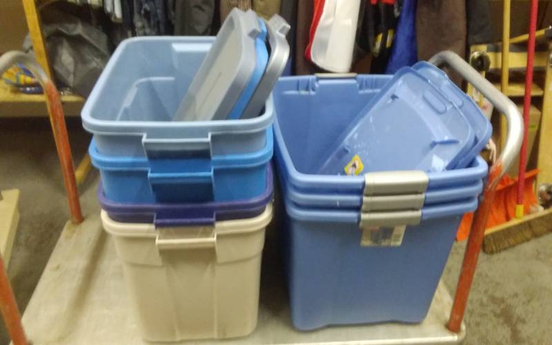 lot 29 image: 3-Sterilite 22 Gallon Totes With Lids