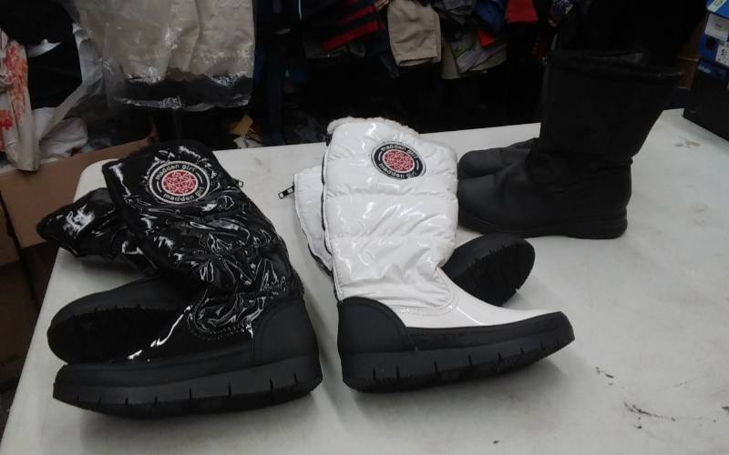 3 Pair Winter Boots Size 6