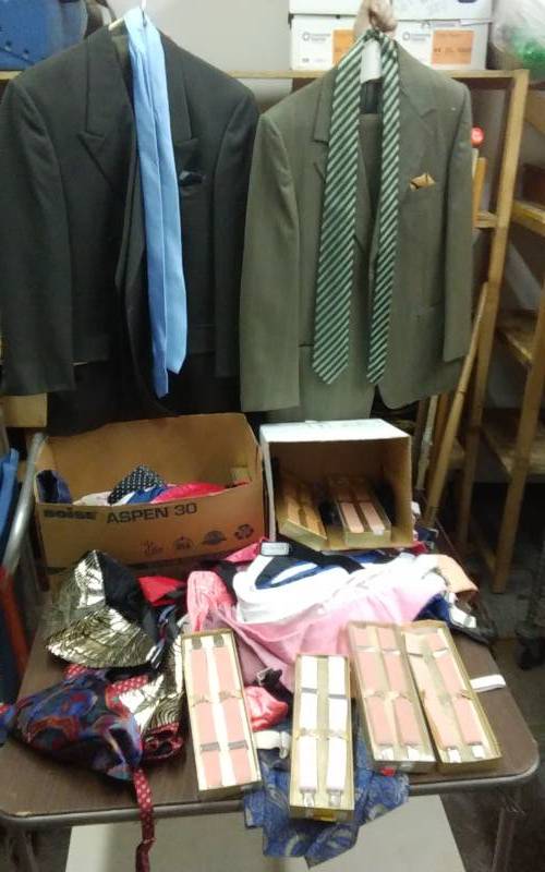2-Mens 2 Piece Suits (37) & Box Of Cummerbunds, Pocket Squares, Bow Ties, Suspenders
