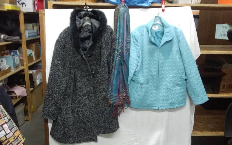2-Ladies Dennis Basso Coat 1X, Other Jacket 1X & Scarf