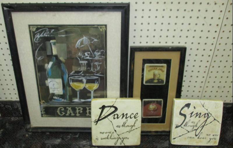 lot 11 image: Various Pictures and dcor