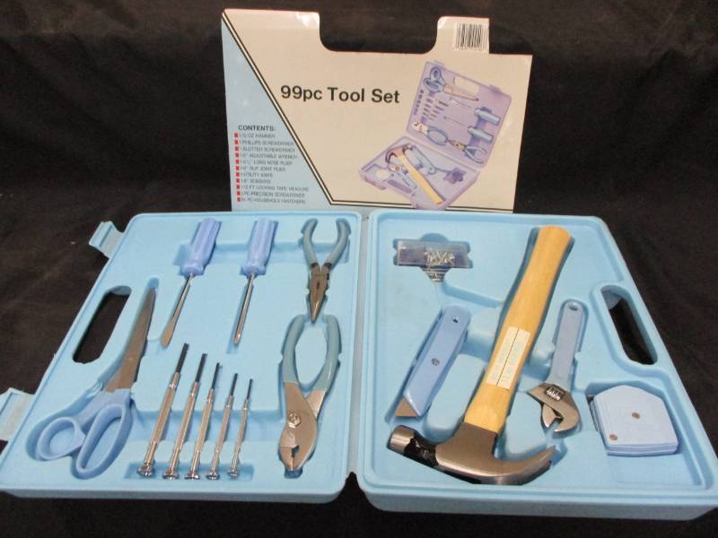 lot 154 image: 99 piece do it yourself tool set