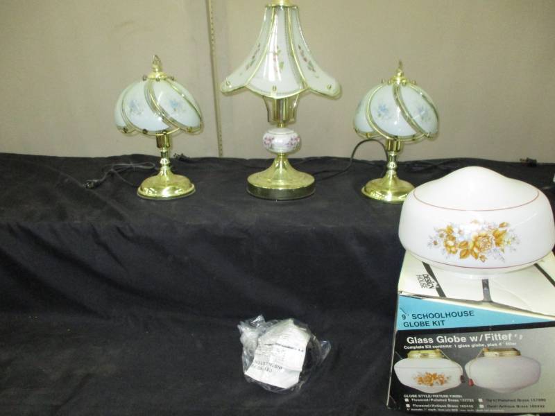 lot 155 image: Lamps