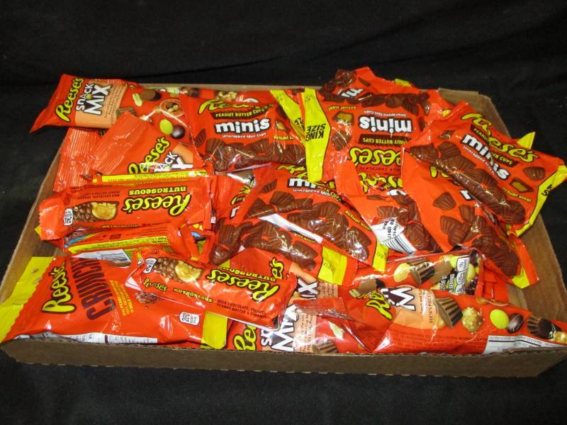 lot 203 image: Approx 40 Various Reeses