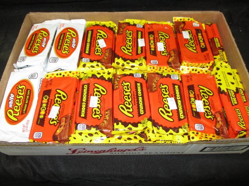 lot 205 image: Approx 40 Various Reeses