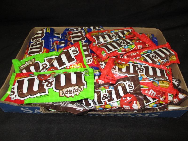 lot 212 image: Approx 44 m&ms