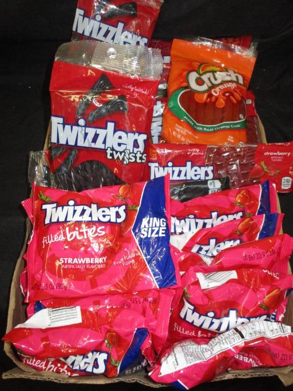 lot 239 image: 30 various licorice and twizzlers