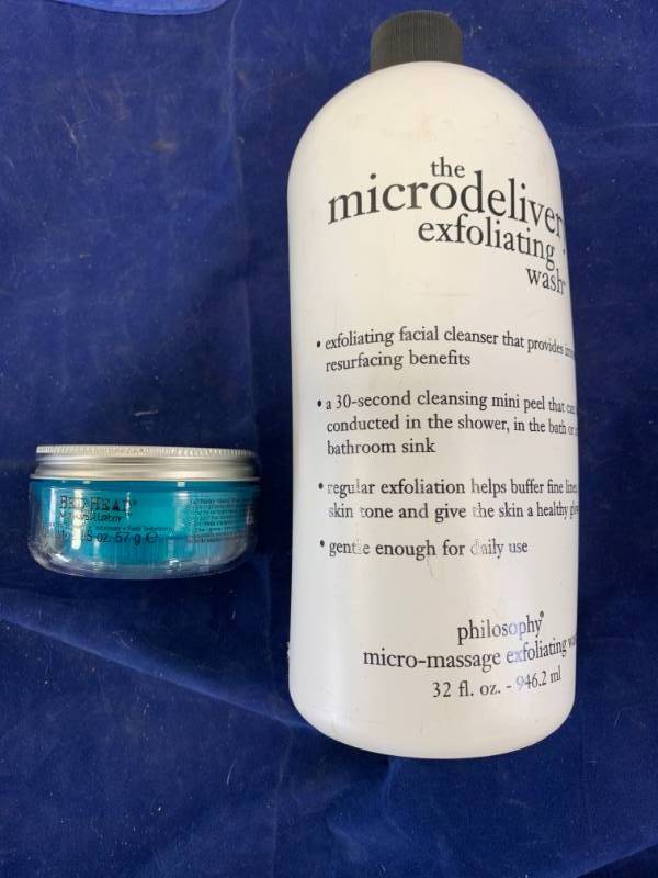 lot 39 image: Bed Head Manipulator, 32oz Philosophy Exfoliating Wash