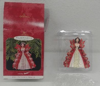lot 39 image: Hallmark Keepsake Holiday Barbie