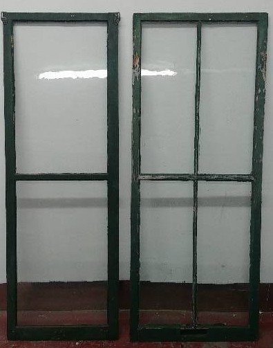 lot 117 image: 117yr Old Home Antique Leaded Glass Units