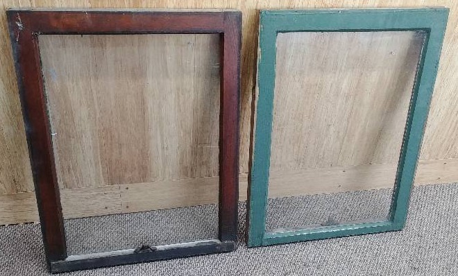 lot 120 image: 117yr Old Home Antique Leaded Glass Units