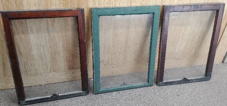 lot 121 image: 117yr Old Home Antique Leaded Glass Units