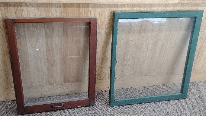 lot 130 image: 117yr Old Home Antique Leaded Glass Units