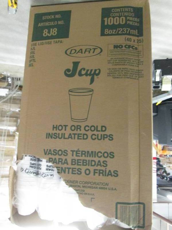 lot 34 image: Case of Dart Jcup 8 oz Insulated Cu...