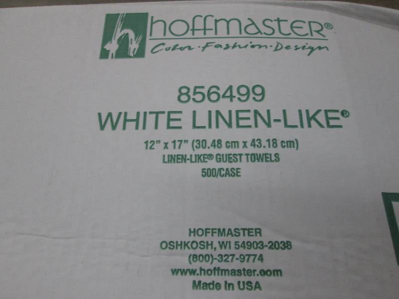 lot 48 image: Hoffmaster White linen Like Guest T...