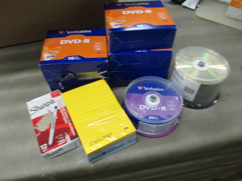 lot 63 image: 5 Boxes of 10 Verbatim DVD-R Retail...