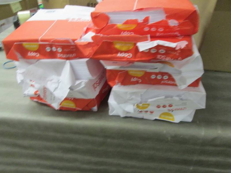 lot 66 image: 9 Open Reams of Universal 20 lb Cop...
