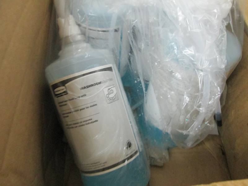 lot 77 image: 4 Partial Bottles Rubbermaid Foam H...