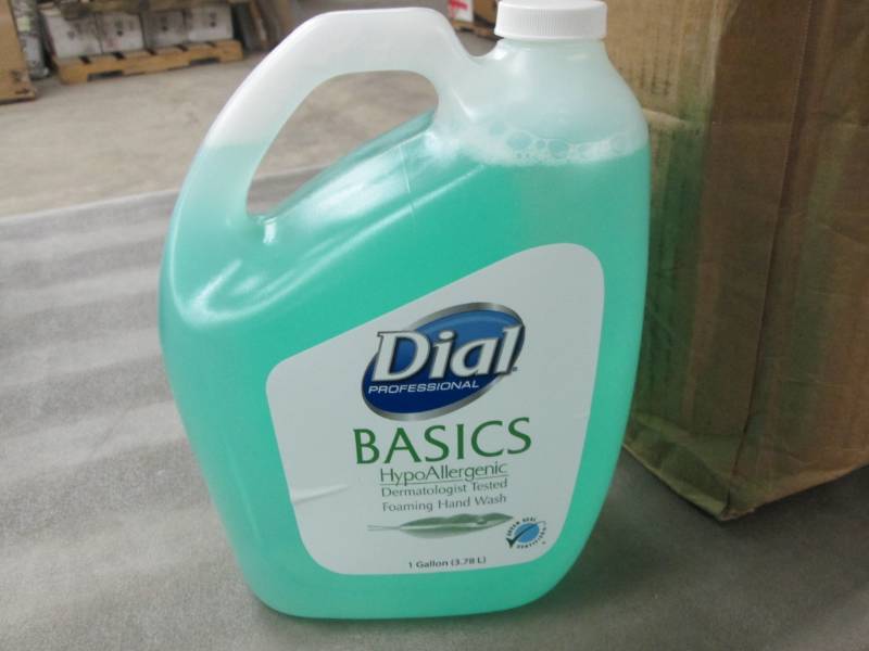 lot 93 image: 3- 1 Gallon Bottles of Dial Foaming...