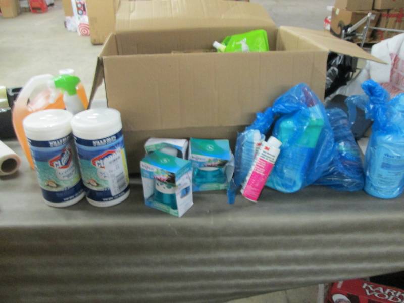 lot 112 image: Large Mixed Lot - see images...