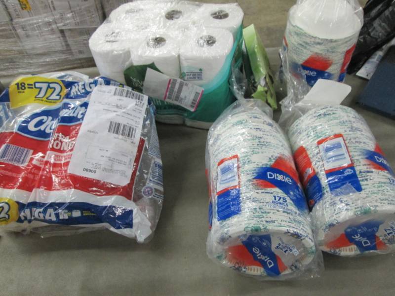 lot 121 image: 3- 175 pkg Dixie 12 oz Paper Bowls ...