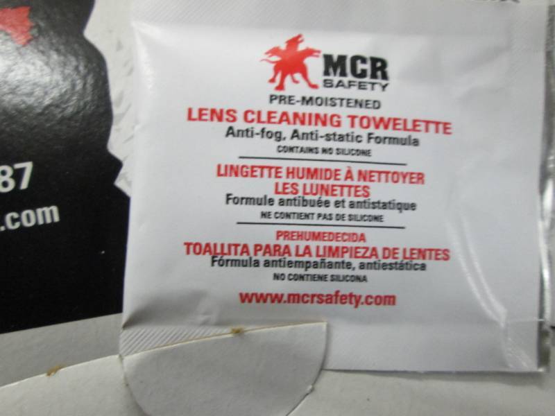 lot 151 image: 7 boxes Lens Cleaning Towelettes R...