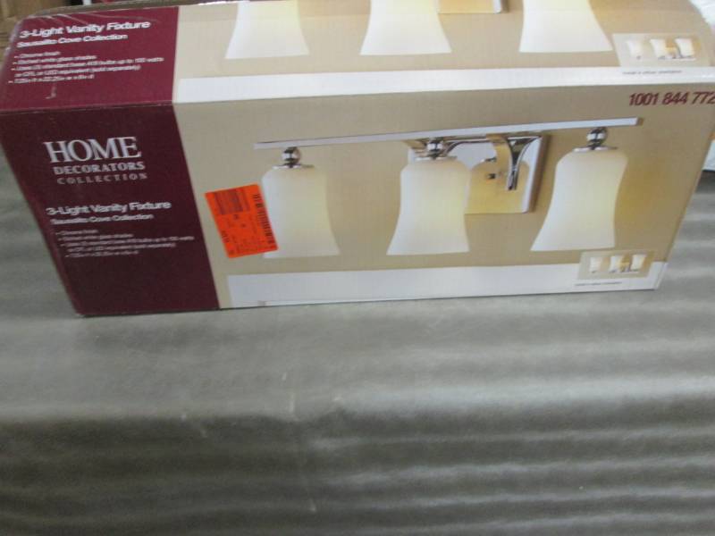 lot 266 image: Home Decorators Collection 3-Light ...