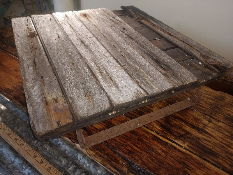 lot 8 image: Silo Door
