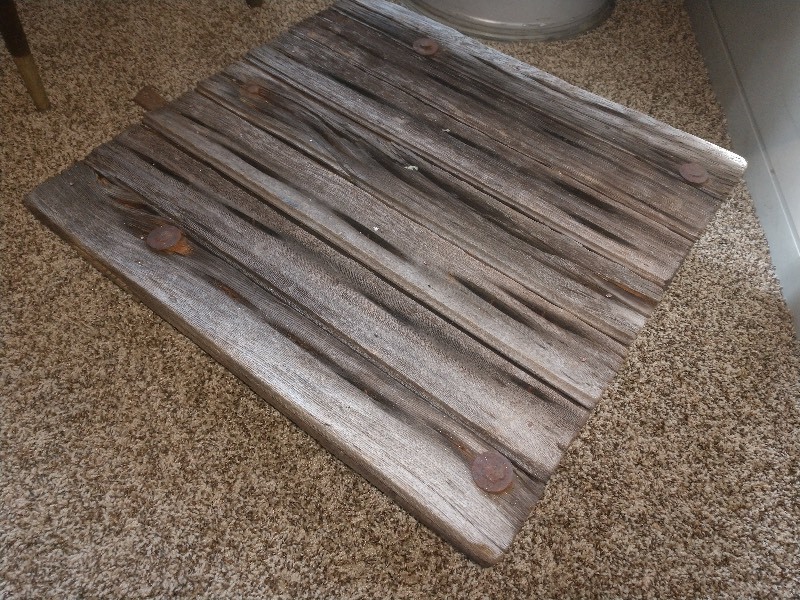 lot 19 image: Silo Door
