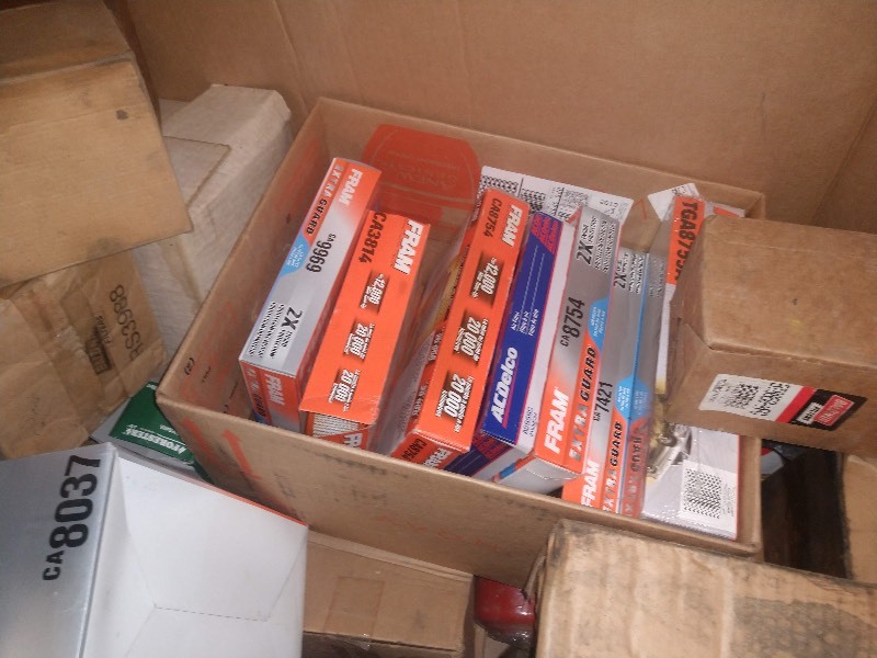 lot 60 image: Baldwin Fuel Filters, Fram Extra Guard Engine Air Filters, ACDelco Air Filters
