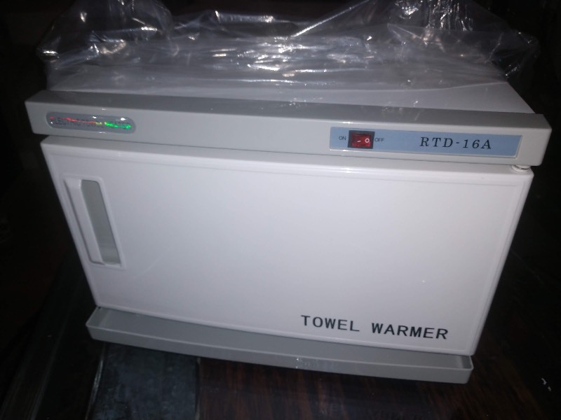 New and Wrapped! 16L Electric Towel Warmer UV Sterilizer RTD