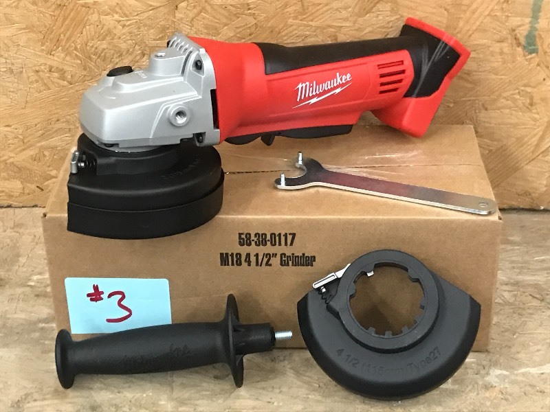 Milwaukee 4.5 Grinder