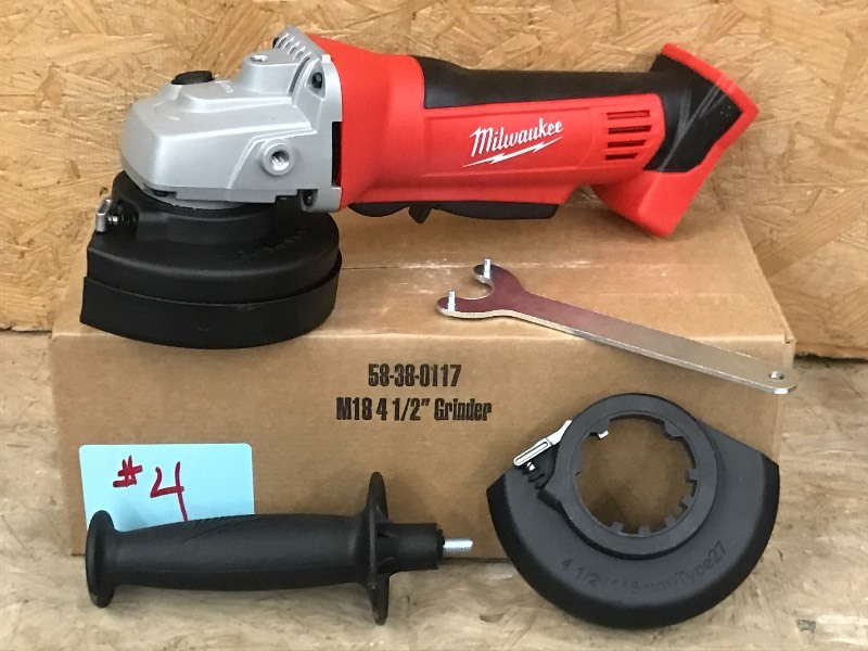 Milwaukee 4.5 Grinder