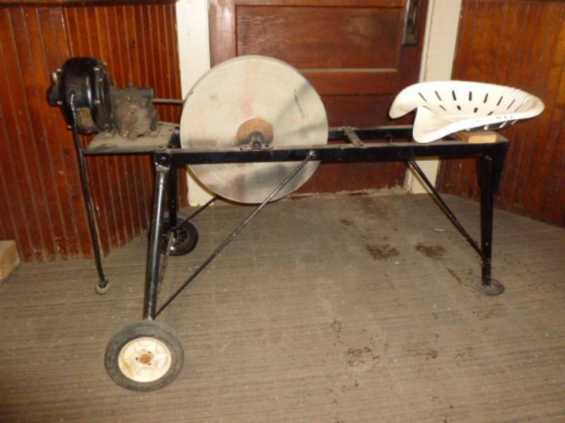 lot 1 image: Vintage Stone Wheel Grinder