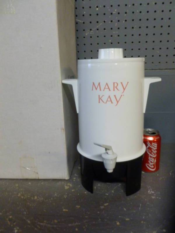 lot 18 image: New Mary Kay Coffee Maker