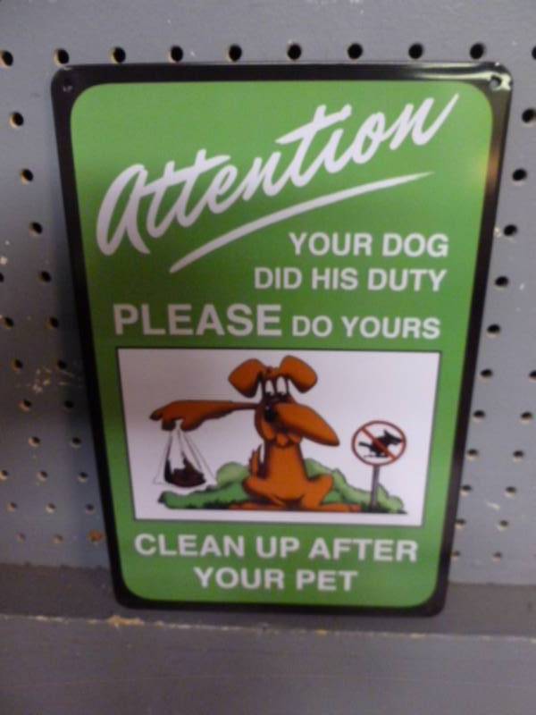 lot 22 image: Sign
