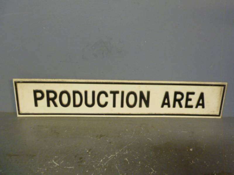lot 65 image: Sign