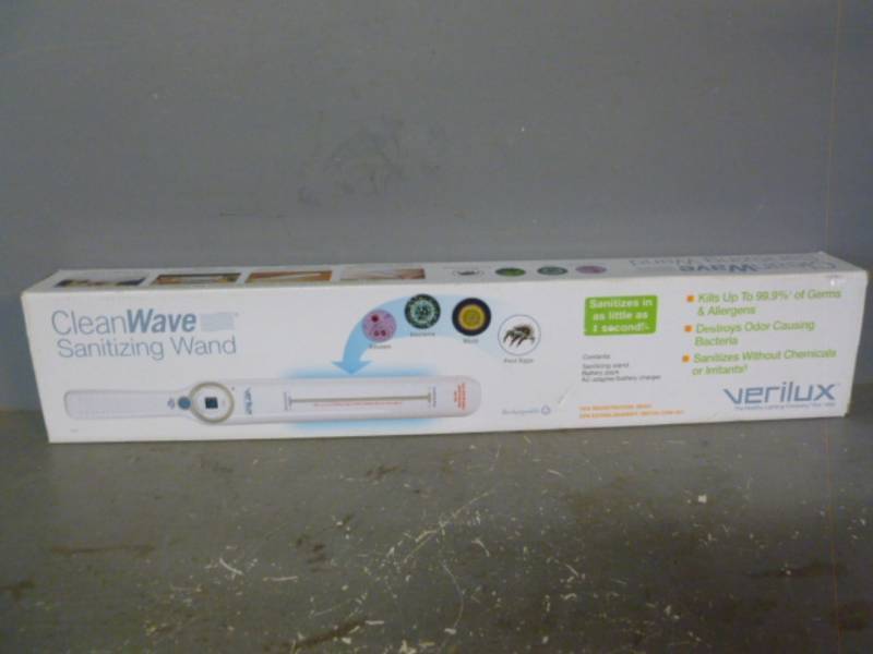 lot 74 image: New Sanitizing Wand