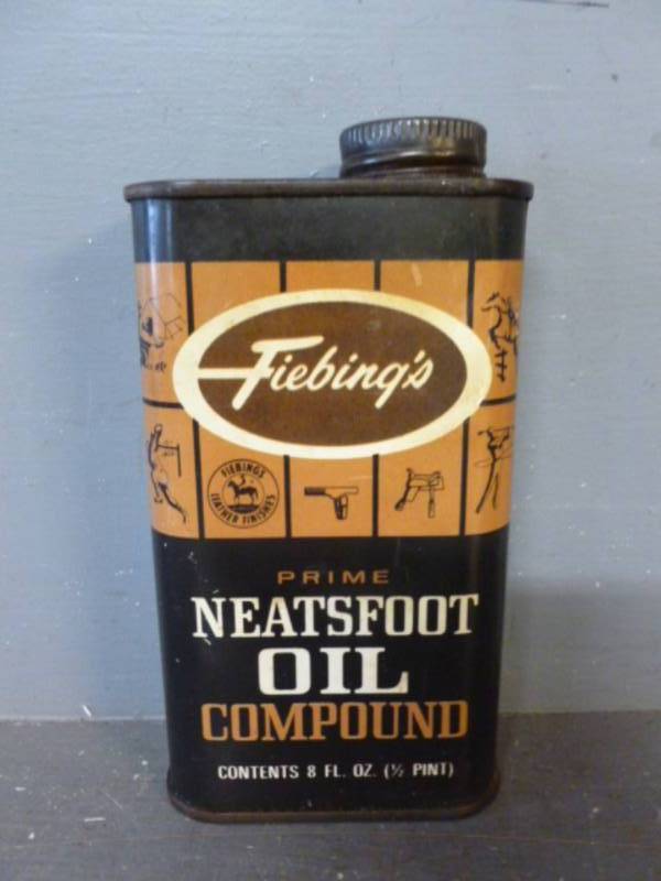 lot 118 image: Vintage Oil Can