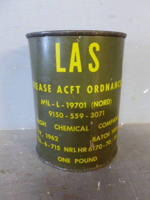 lot 128 image: Vintage Oil Can