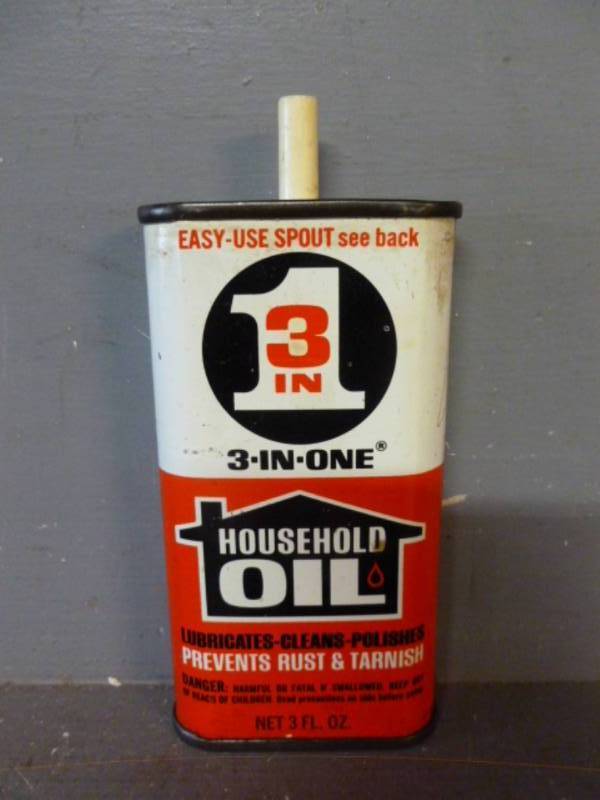 lot 134 image: Vintage Oil Can