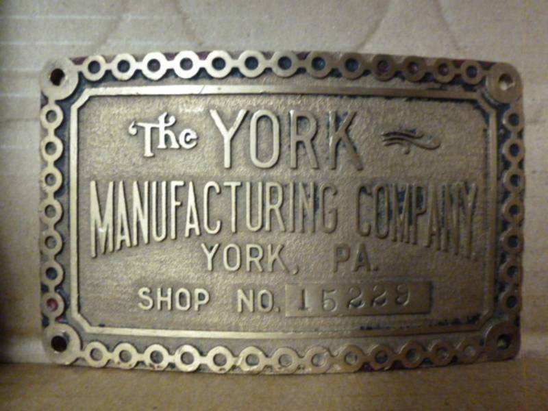 lot 138 image: Vintage Brass Nameplate